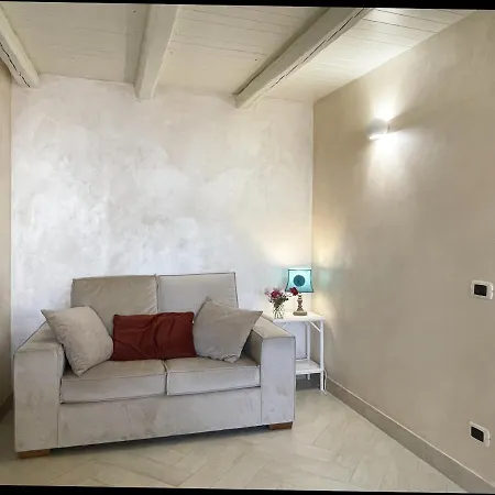 Xenìa - Intera Casa Con Piscina Aparthotel 4*