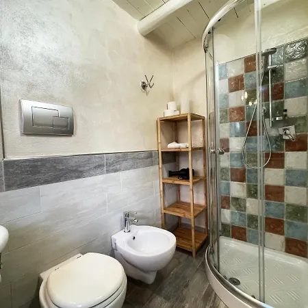 Aparthotel Xenìa - Intera Casa Con Piscina