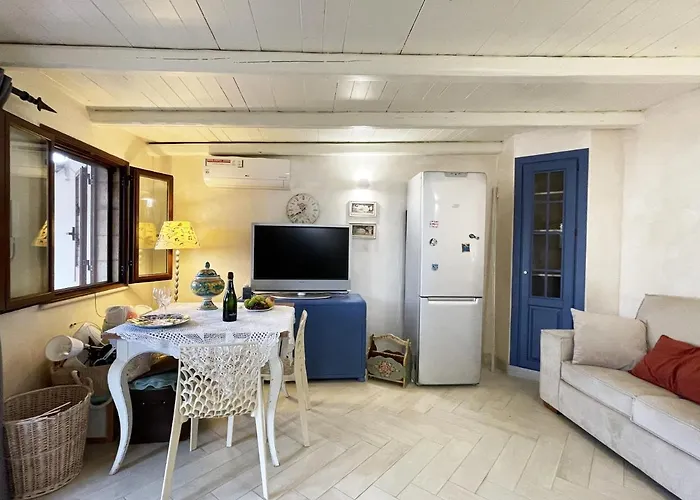 Xenia - Con Piscina Privata 4*